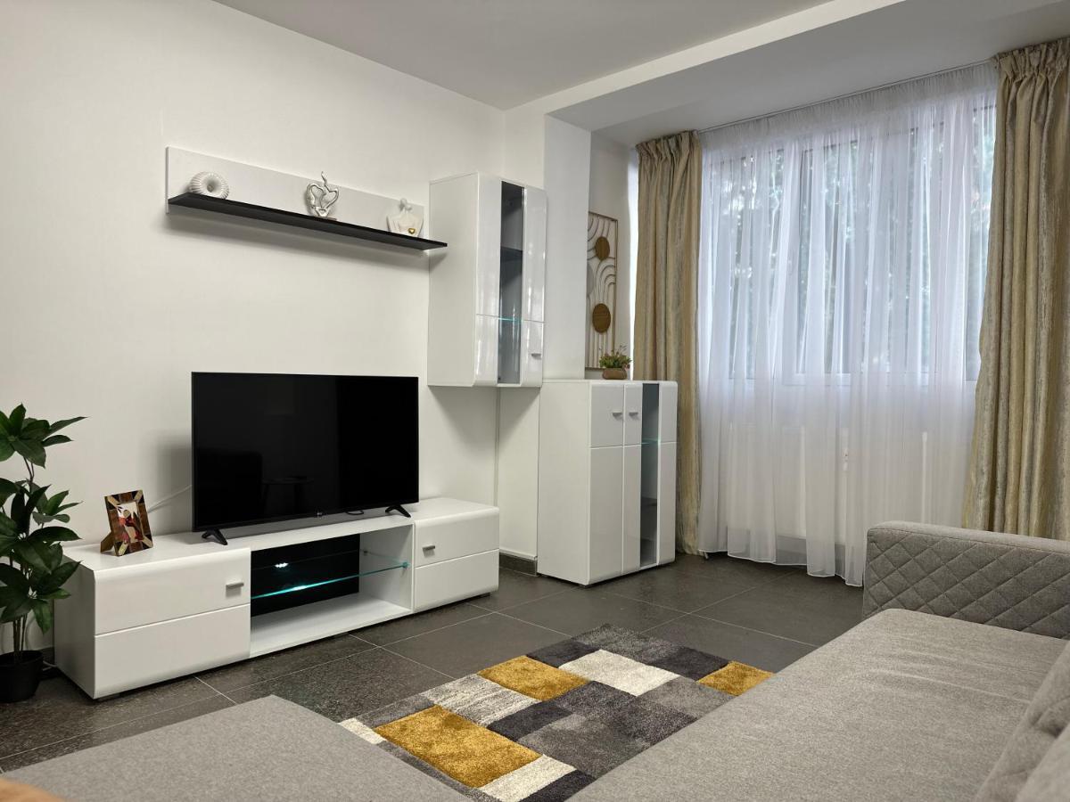 Xox Comfort Obregia Bucarest Esterno foto